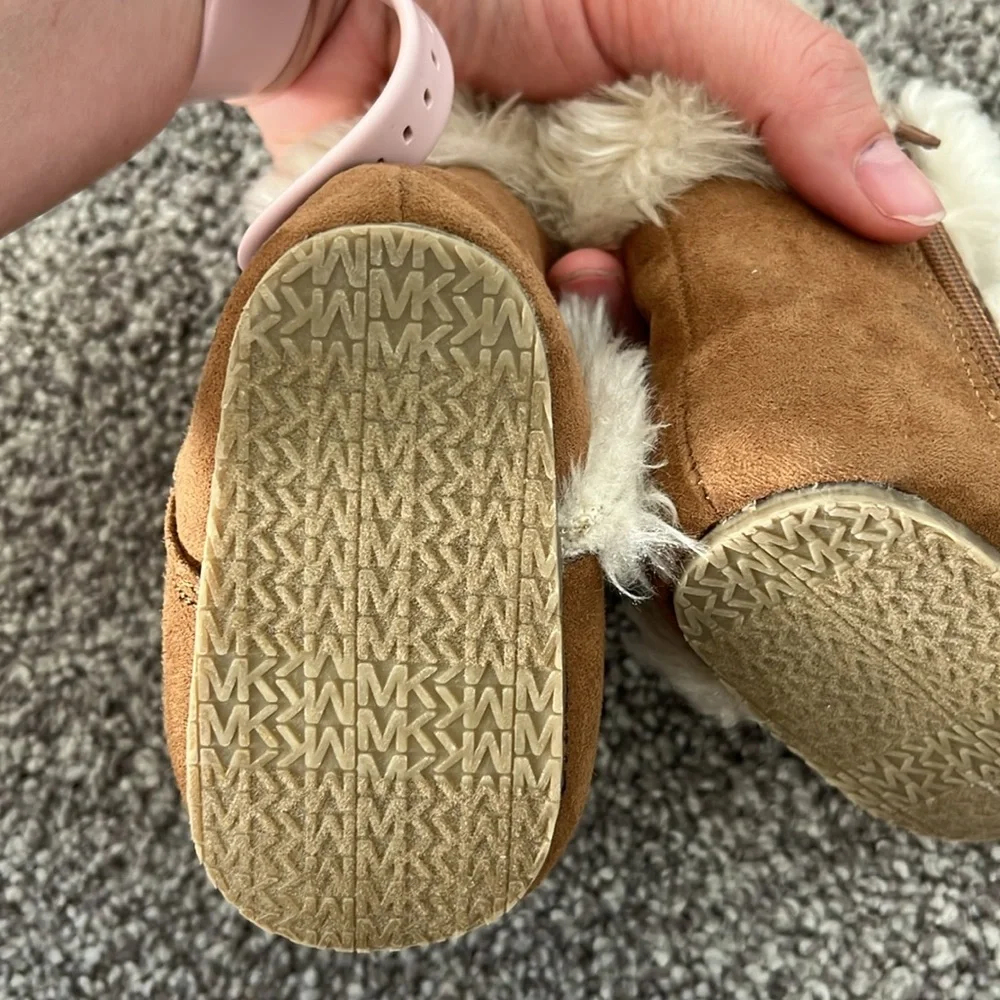 Michael Kors Infant Girl Grace Booties Size 1